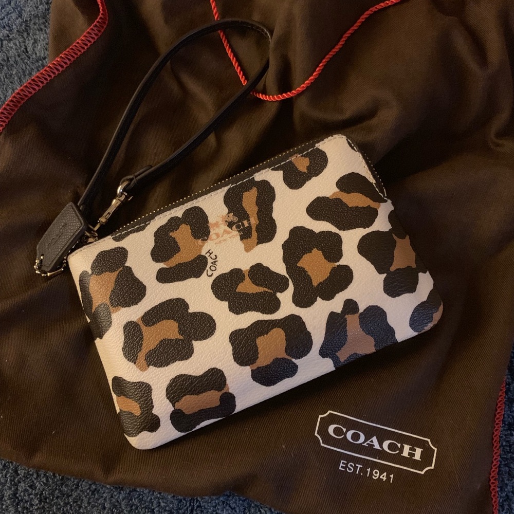 stylish small coach wallet / mini bag
